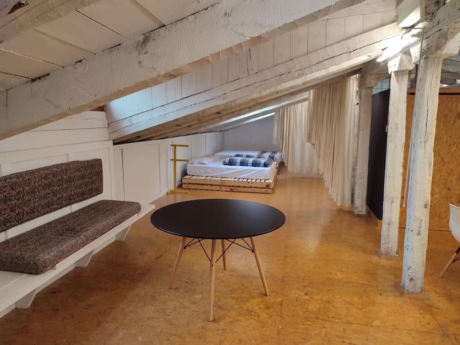 Im Zentrum Von Apartment